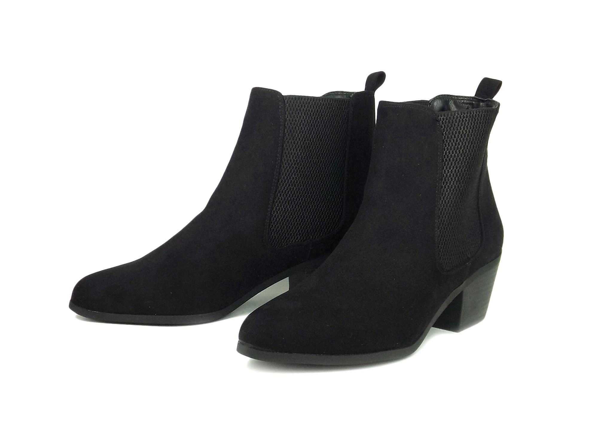 black ankle length shoes