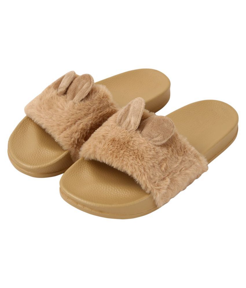 Falcon18 Beige Slippers Price in India- Buy Falcon18 Beige Slippers ...