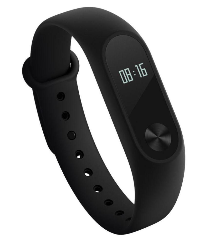 fitness band under 700
