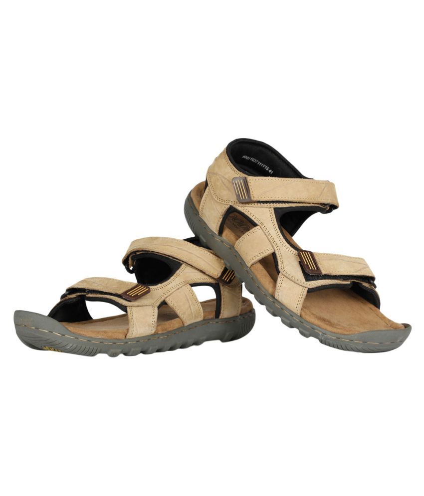 Woodland GD 1037111Y15 Khaki Sandals Price in India- Buy Woodland GD 1037111Y15 Khaki Sandals 
