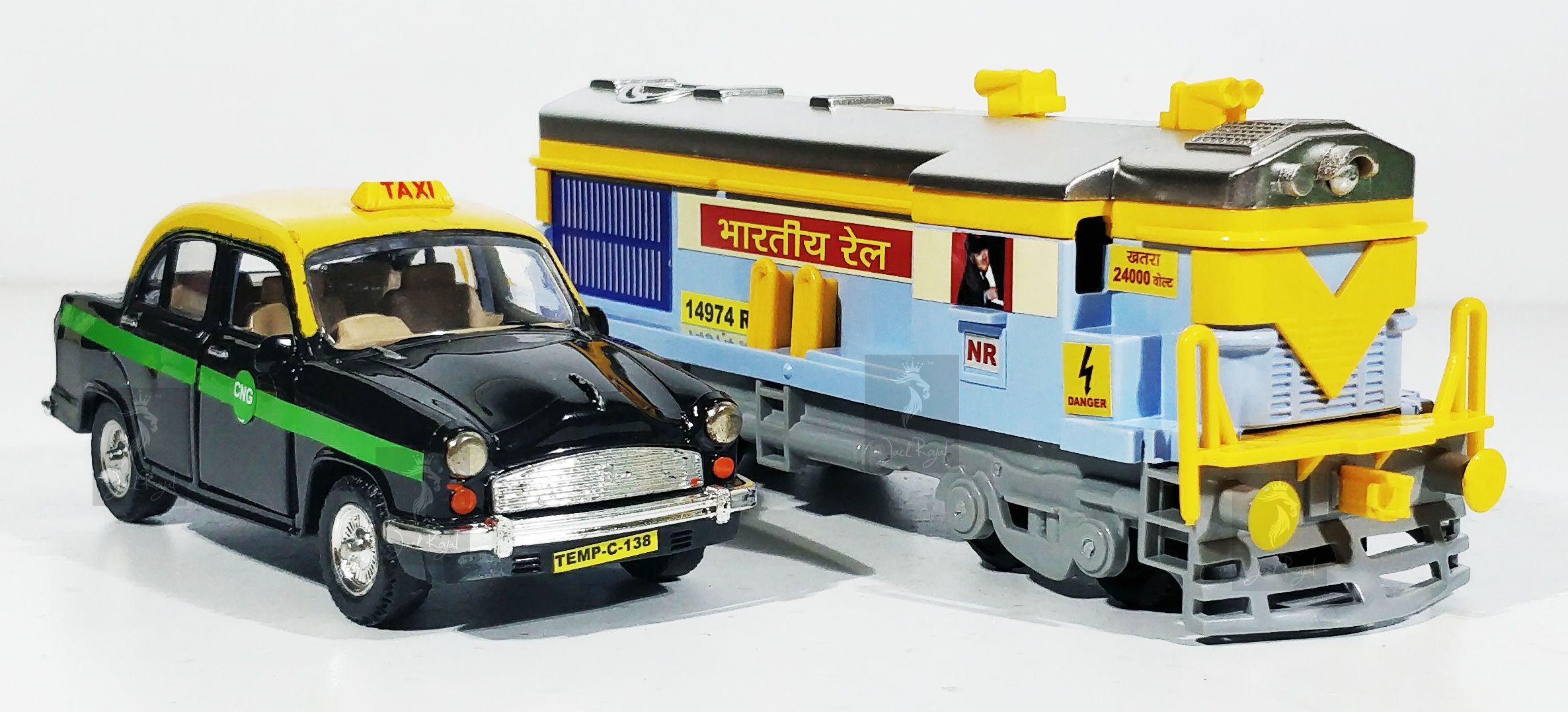     			Indian Iconic Models Ambassador taxi & Locomotive engine(combo)