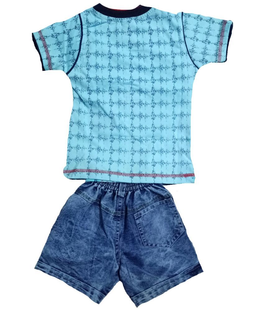 mens tshirt and shorts set