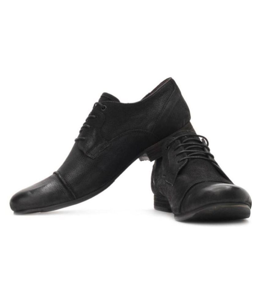 levi's black leather shoes