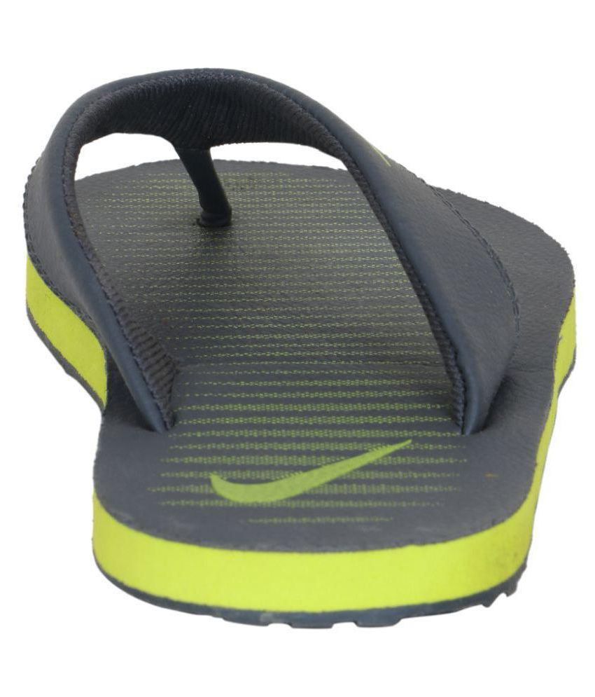 nike chroma slippers