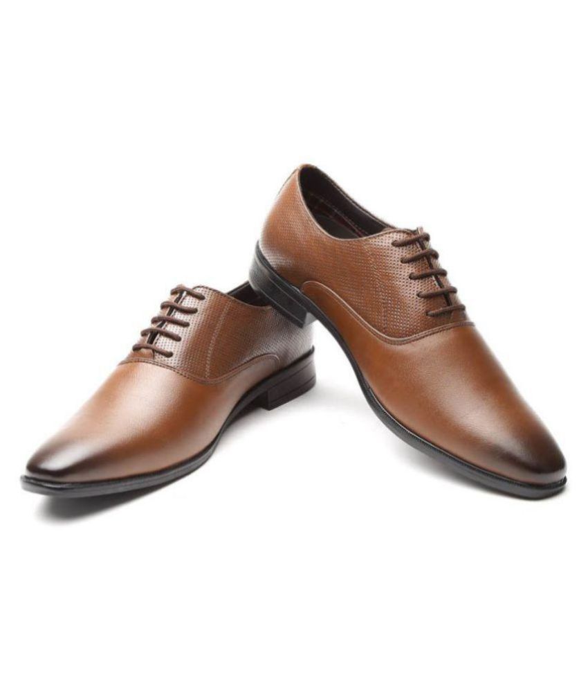 Buy Invictus Oxfords Formal Shoes 
