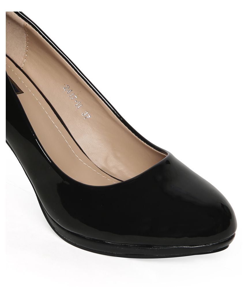 Flat n Heels Black Stiletto Heels Price in India- Buy Flat n Heels ...