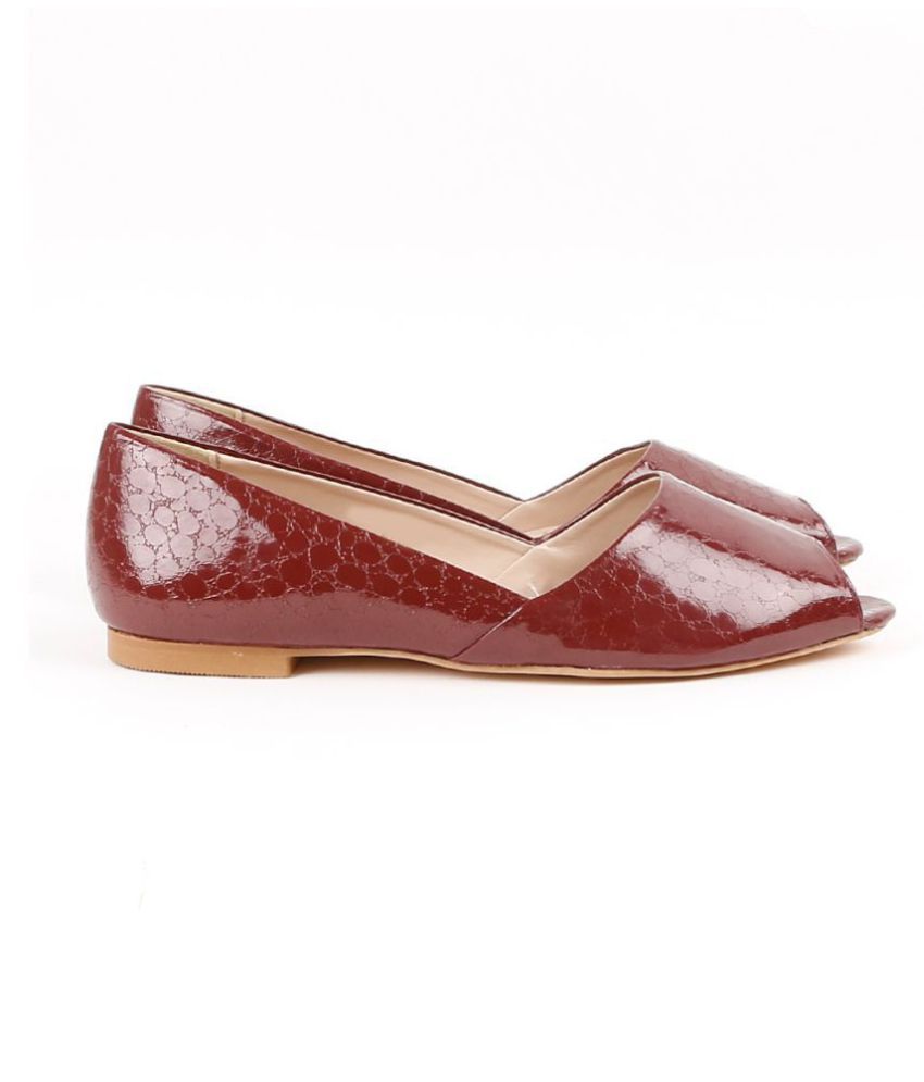 maroon pointed flats