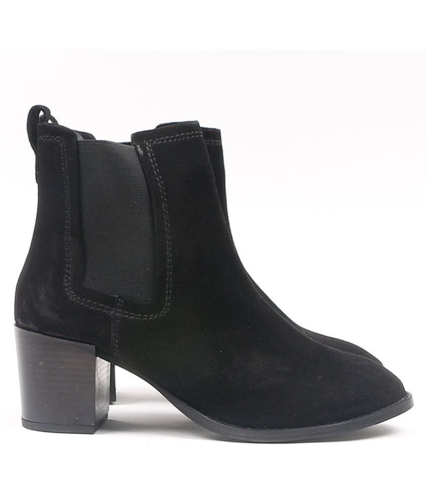 Carlton London Black Ankle Length Chelsea Boots Price in India- Buy ...
