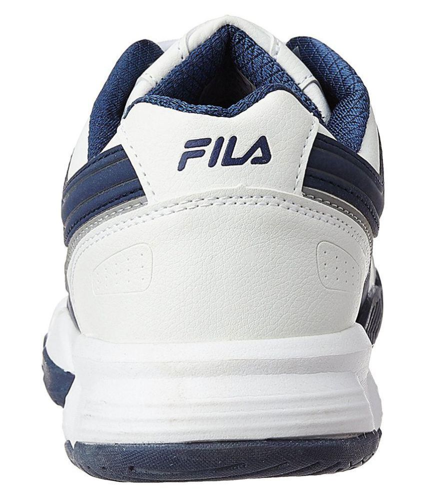 fila slip resistant shoes white