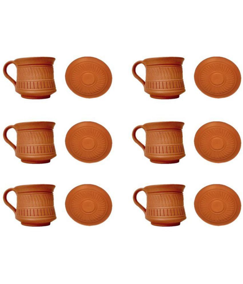 toy cup and plate set