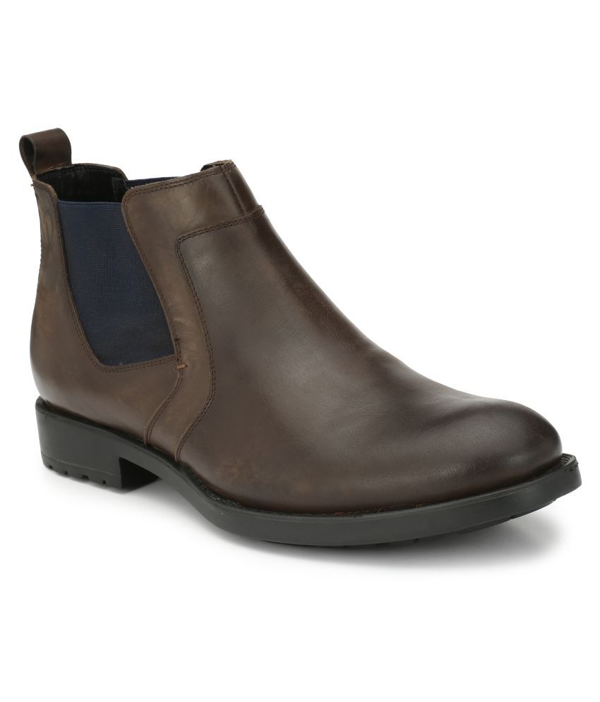 casual shoes brown