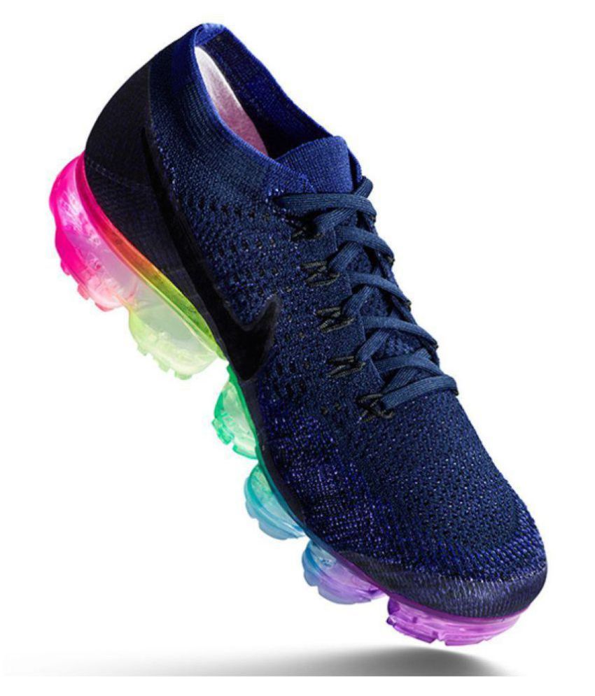 different color nikes