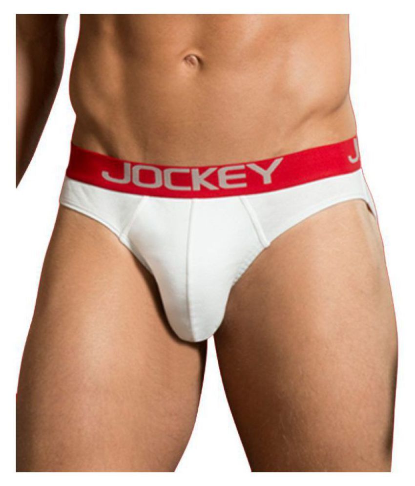 Jockey india mens underwear Product Description The Jockey Sport Microfiber Boxer Brief men's underwear features sweat.