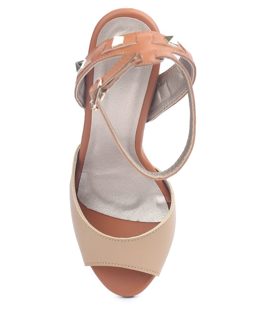 Lovely Chick Beige Platforms Heels Price in India- Buy Lovely Chick ...