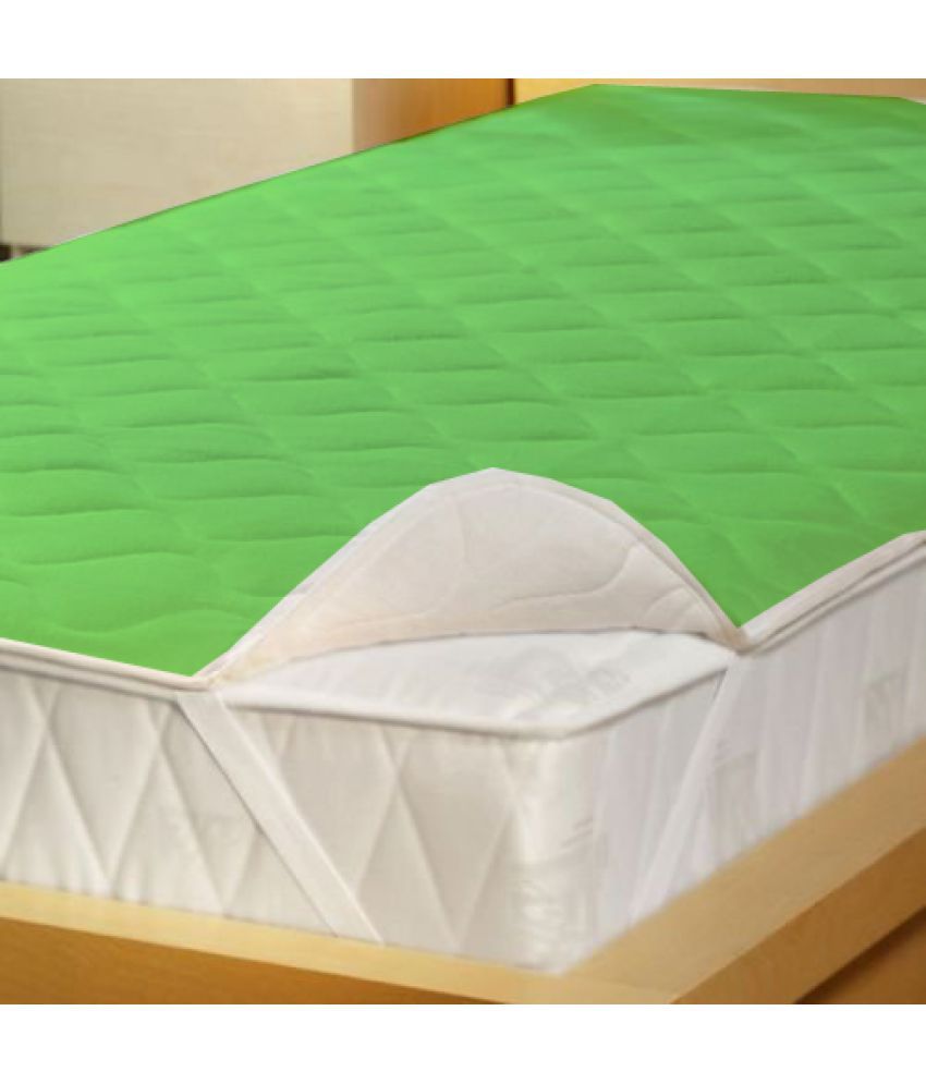     			AVI Quilted Mattress protector Green Polyester Mattress Protector