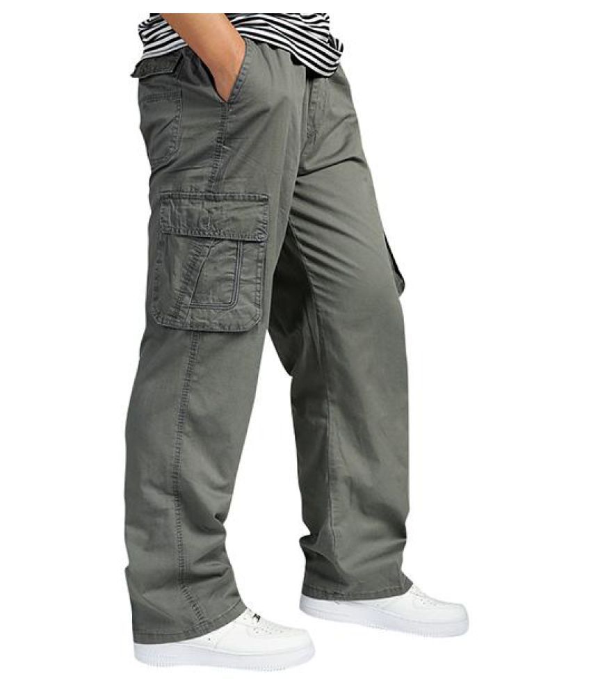 cargo pants with pockets