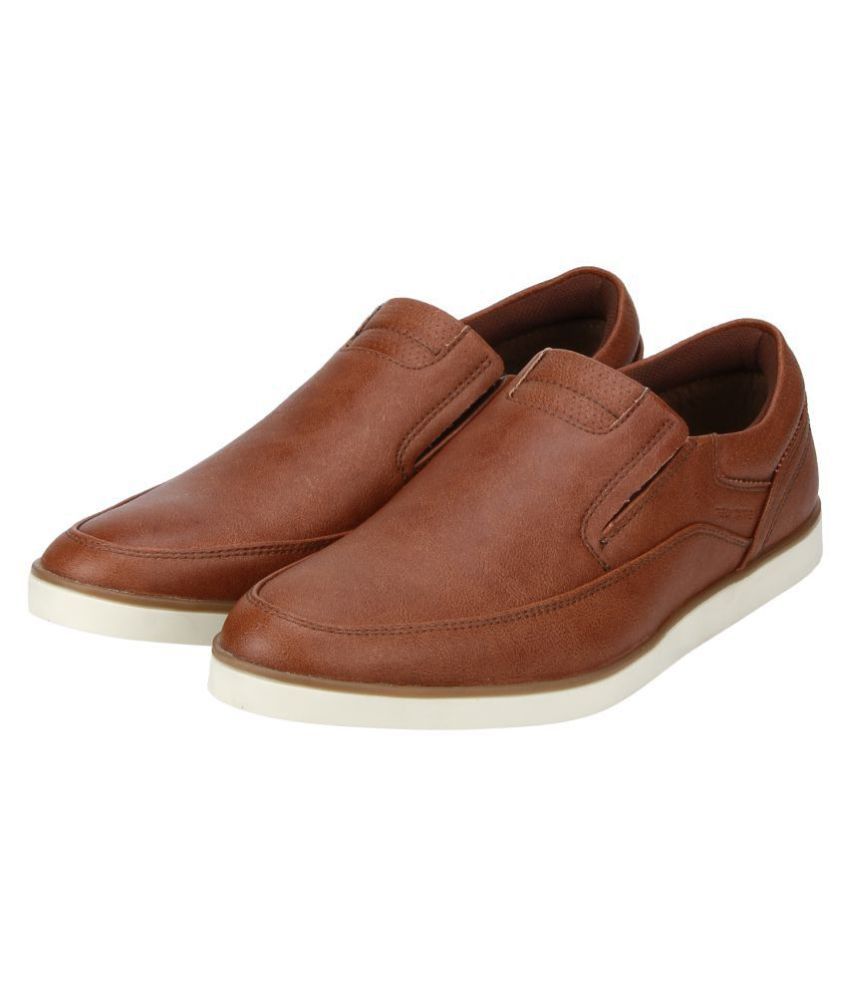 red tape men tan sneakers