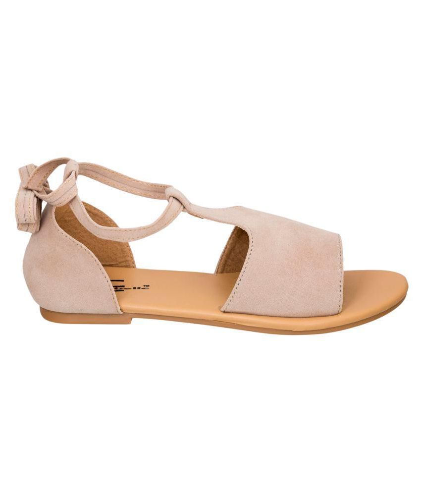 comfortable beige flats