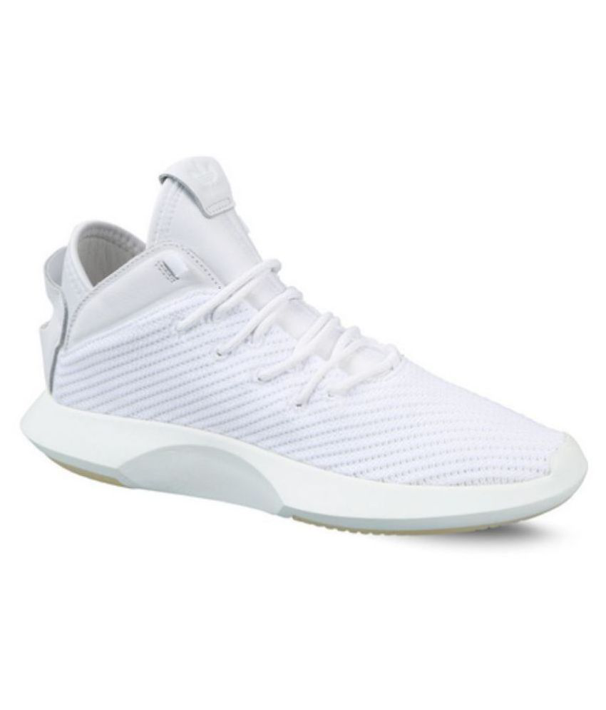 white basketball shoes 2019