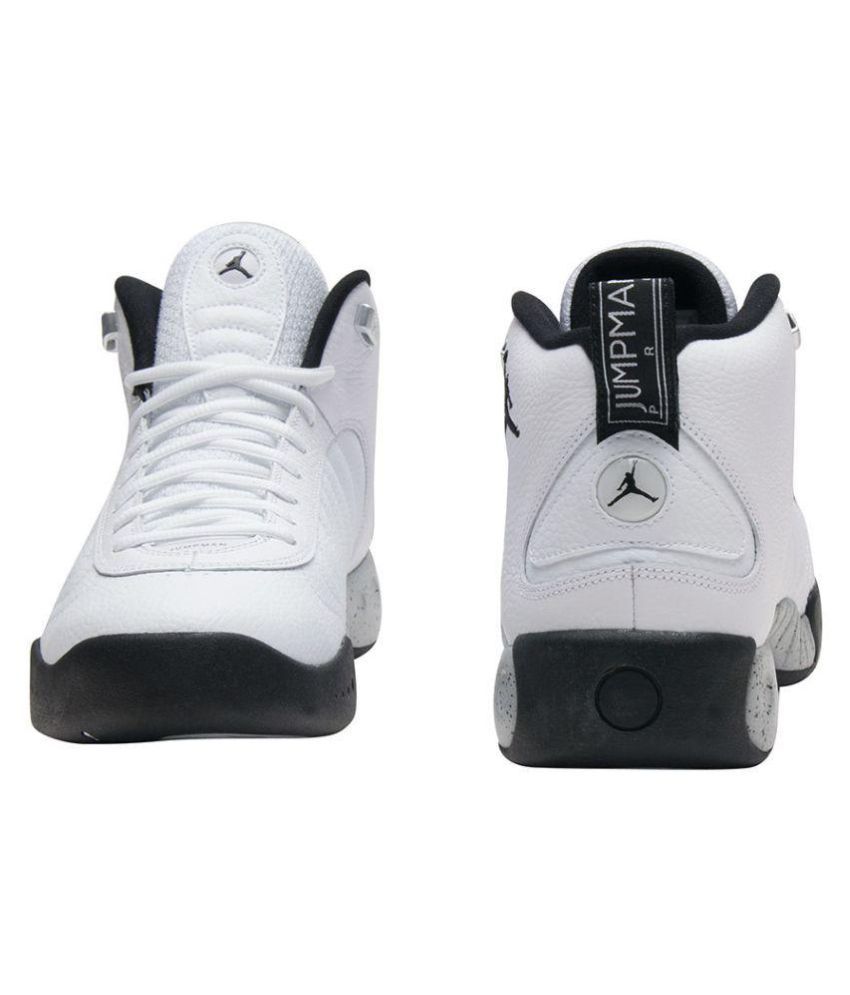 white bball shoes