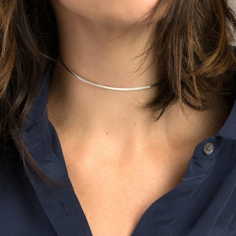 simple collar necklace