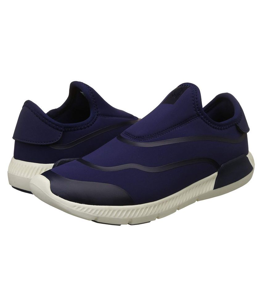 benetton flat shoes