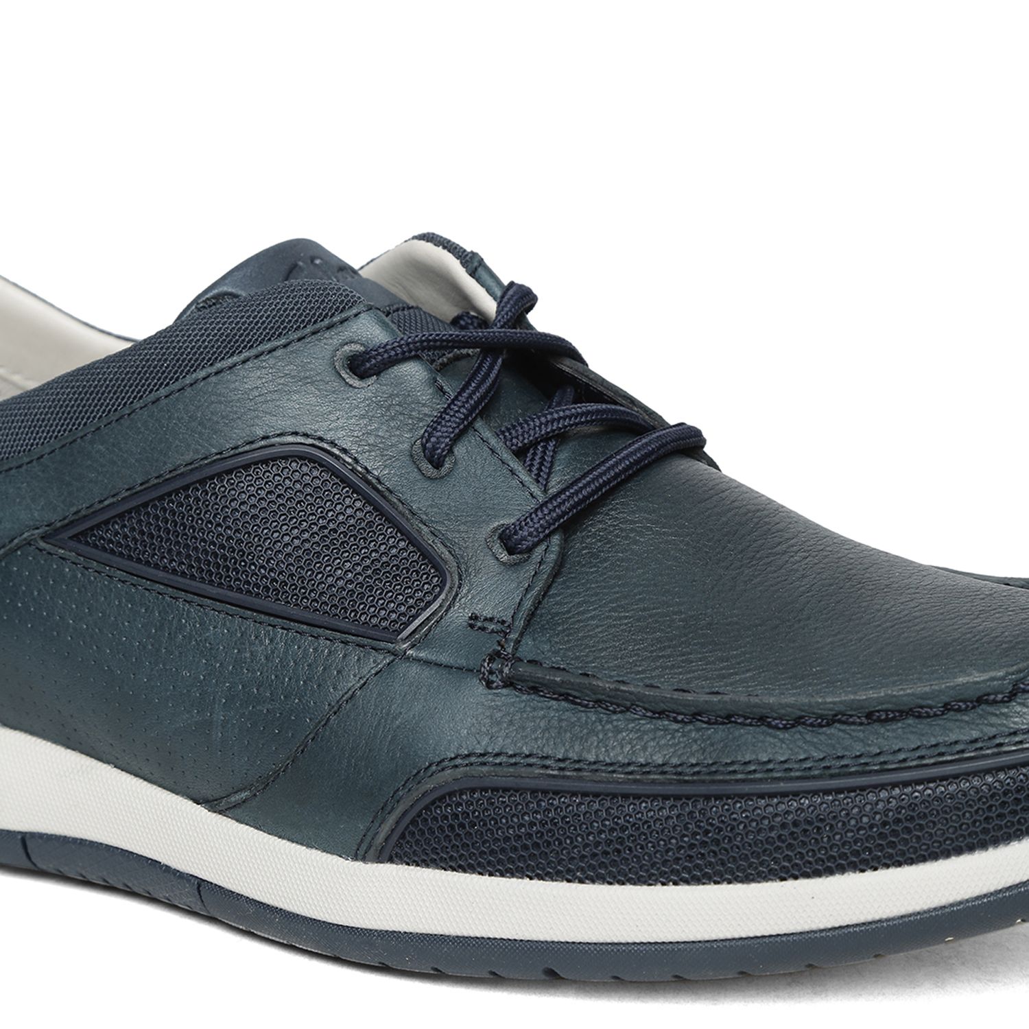 Clarks Sneakers Navy Casual Shoes - Buy Clarks Sneakers Navy Casual Shoes Online at Best Prices 