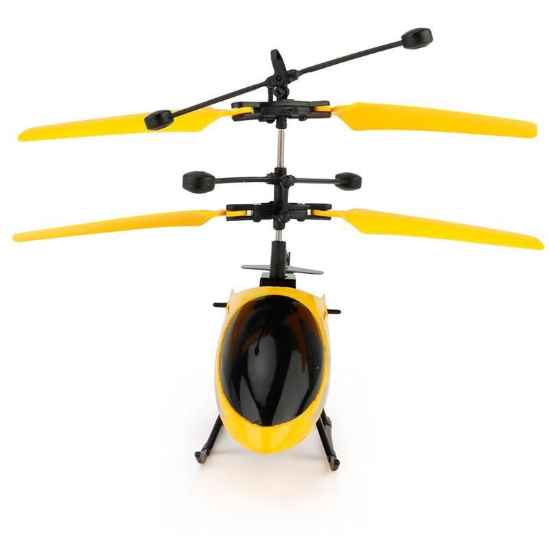remote control helicopter with gravity sensor