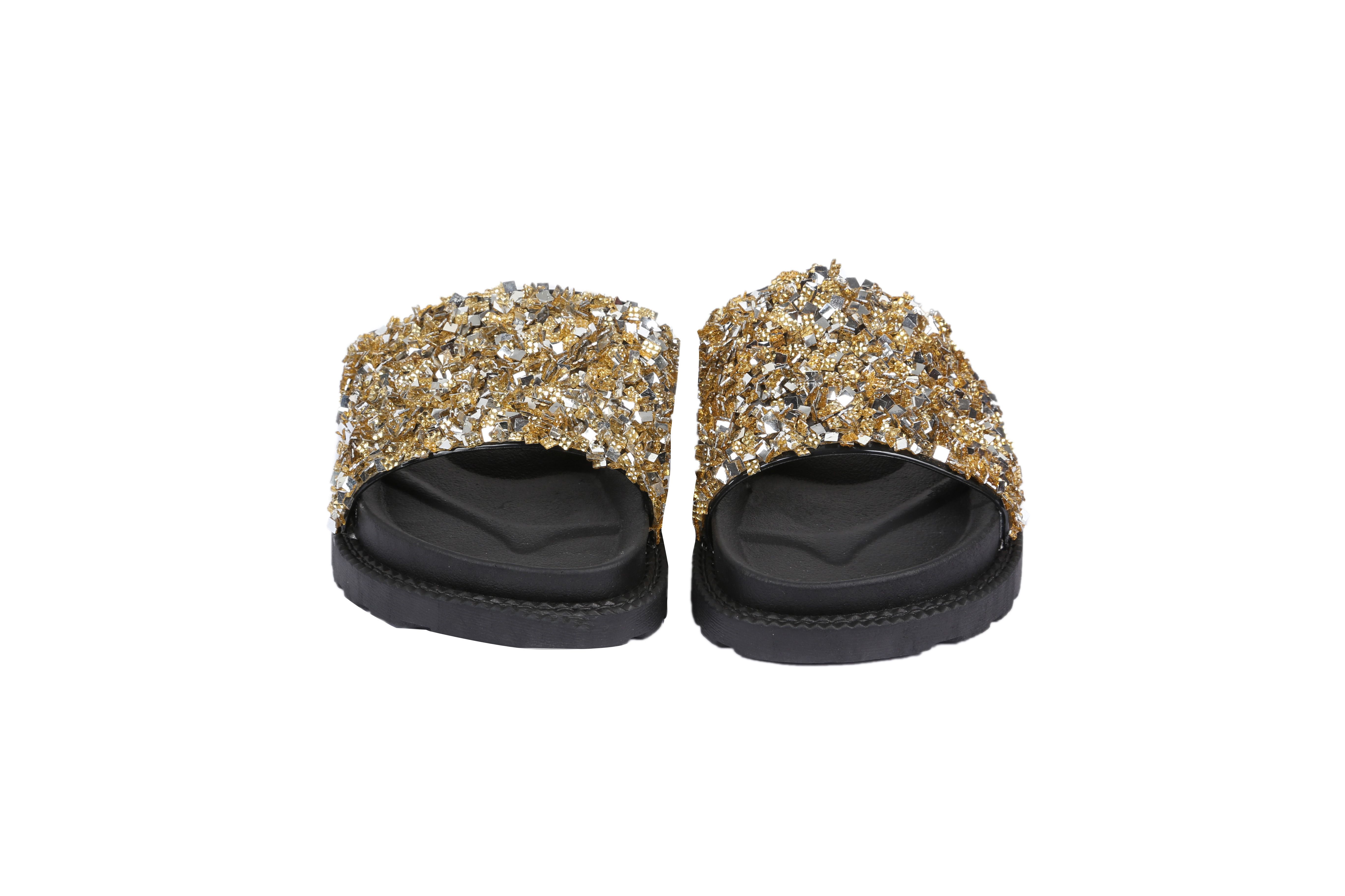 gold slides size 11