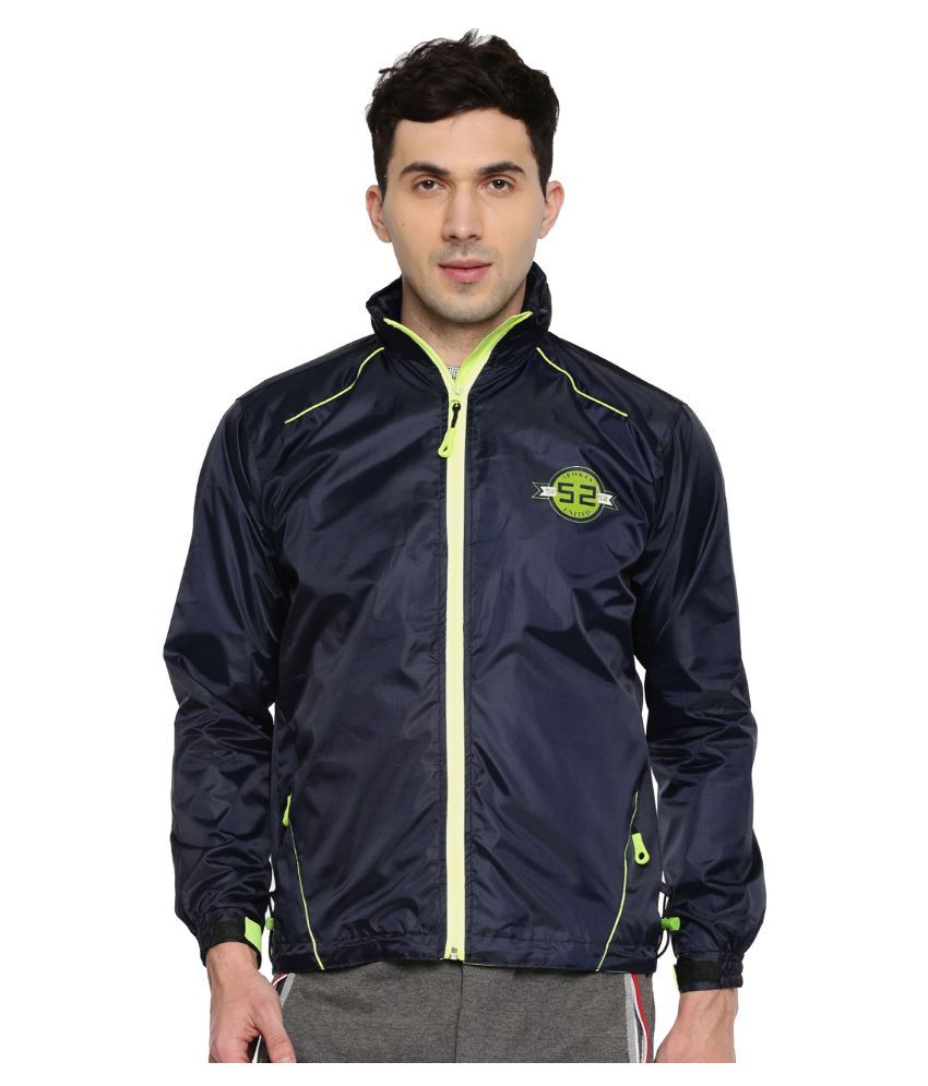 sports 52 wear rain jacket, Off 63 