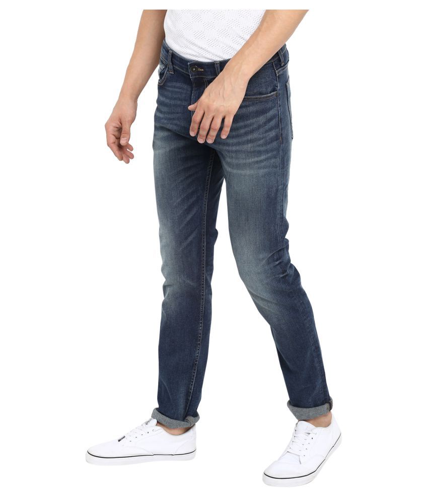 red tape white jeans