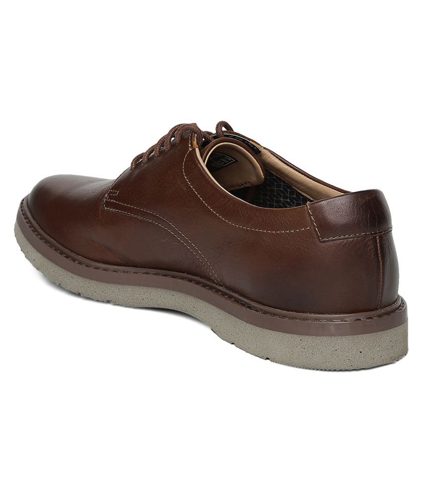 Clarks Derby Genuine Leather Tan Formal Shoes Price in India- Buy ...