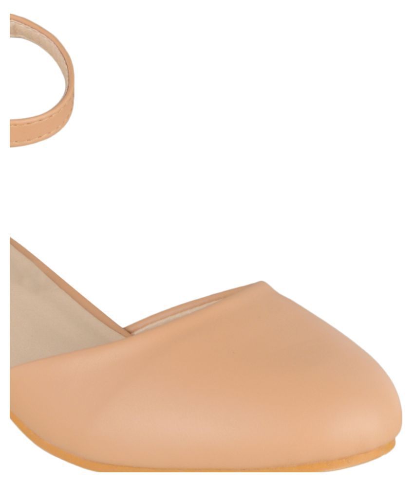 Shuz Touch Khaki Kitten Heels Price in India Buy Shuz Touch Khaki