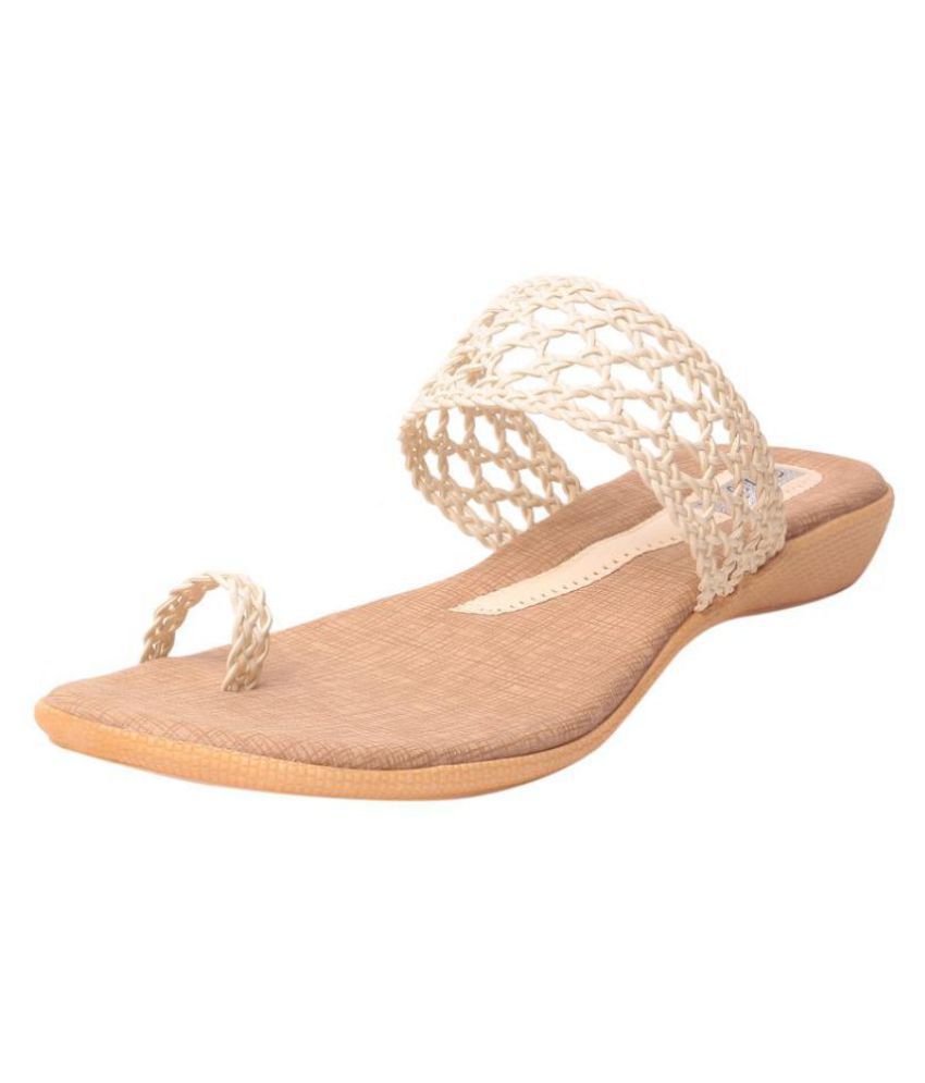 flats cream