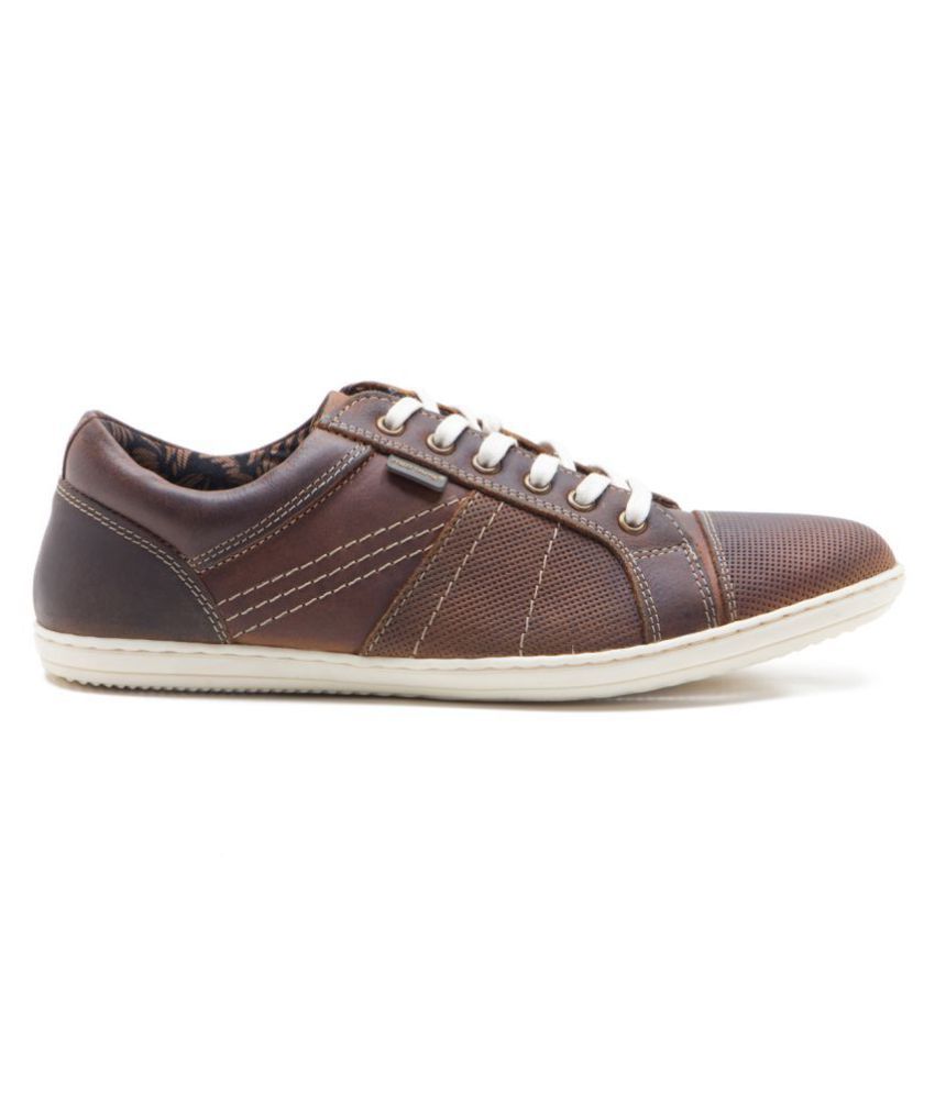 red tape men tan sneakers