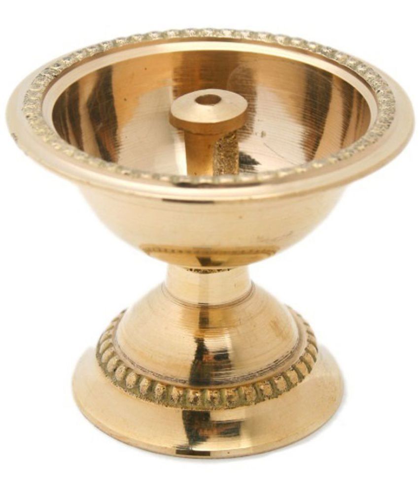 Sarvsiddhi Traders Brass Table Diya - Pack of 1: Buy Sarvsiddhi Traders ...