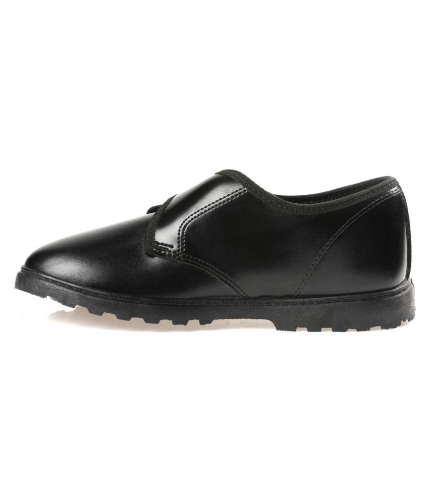 Buy Paragon Kid's Black School Shoes Online at Best Price in India