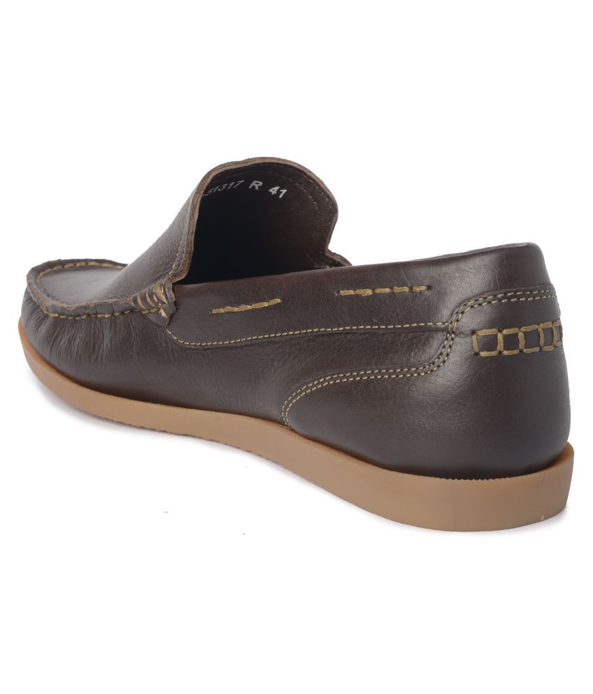 buckaroo tan loafers