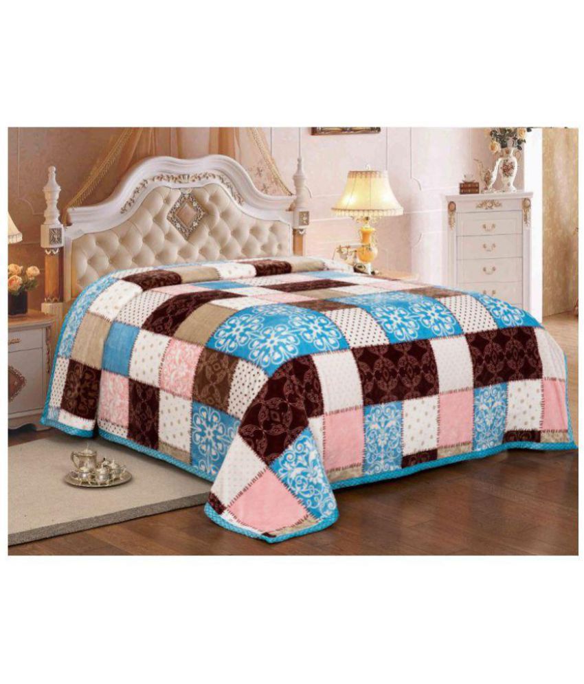     			Signature Double Polyester Blanket