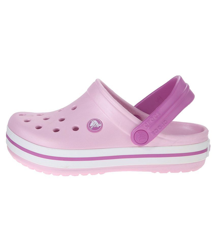 crocs girls Clogs and Mules Price in India Buy crocs girls Clogs and