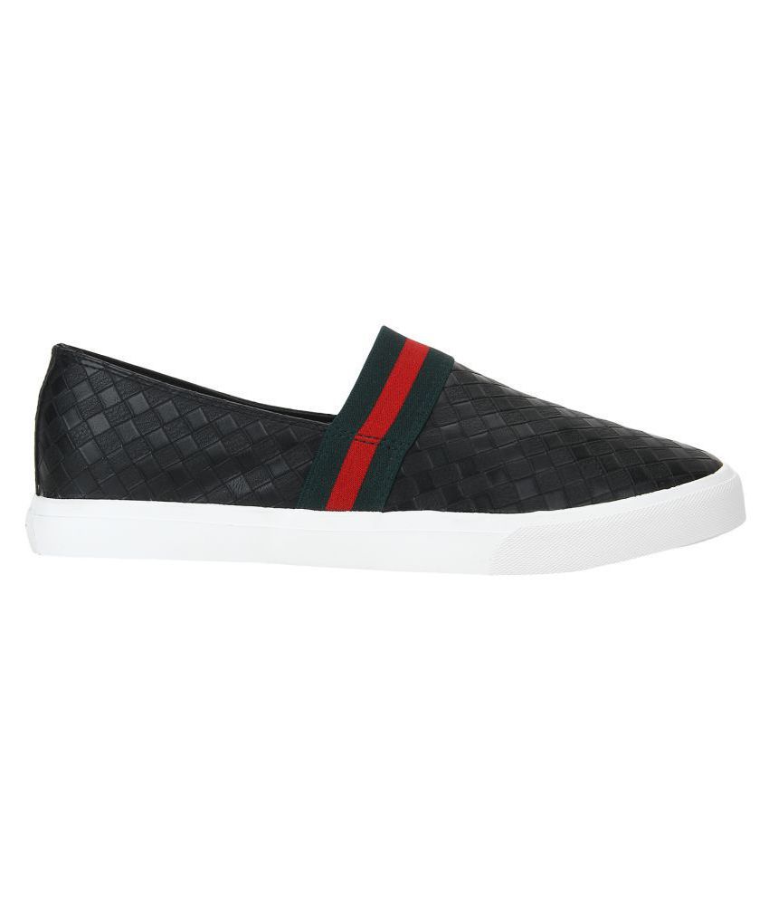 red tape black casual shoes