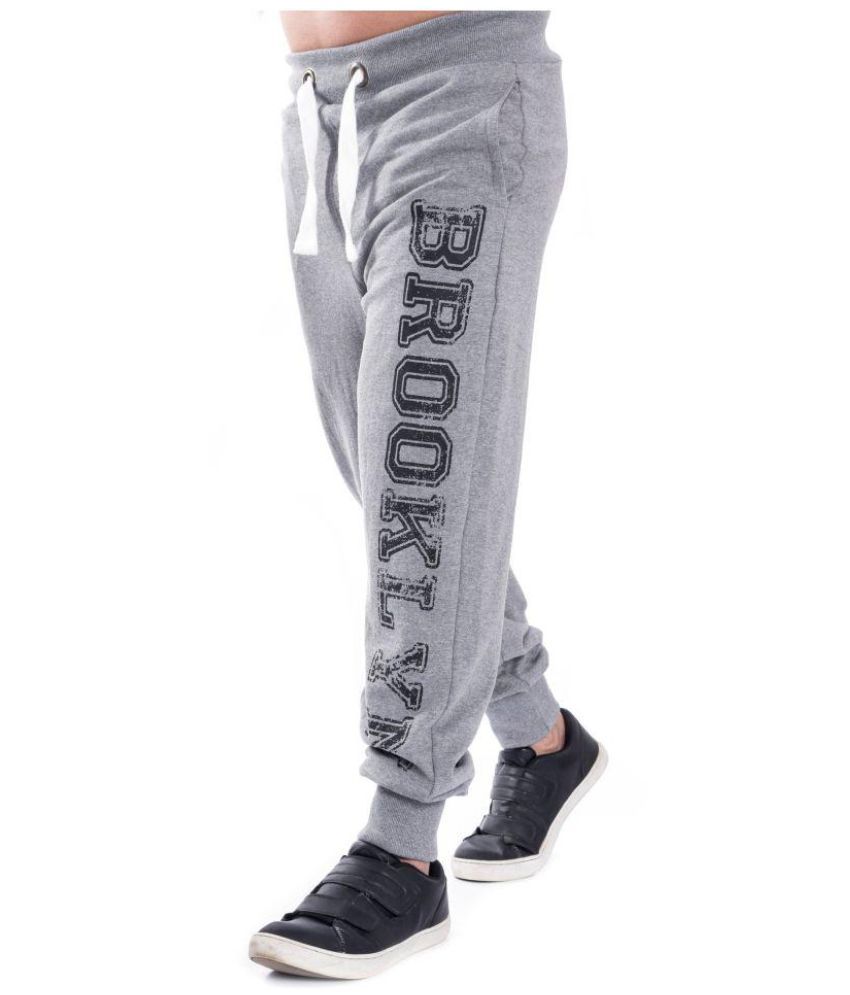 light grey joggers outfit