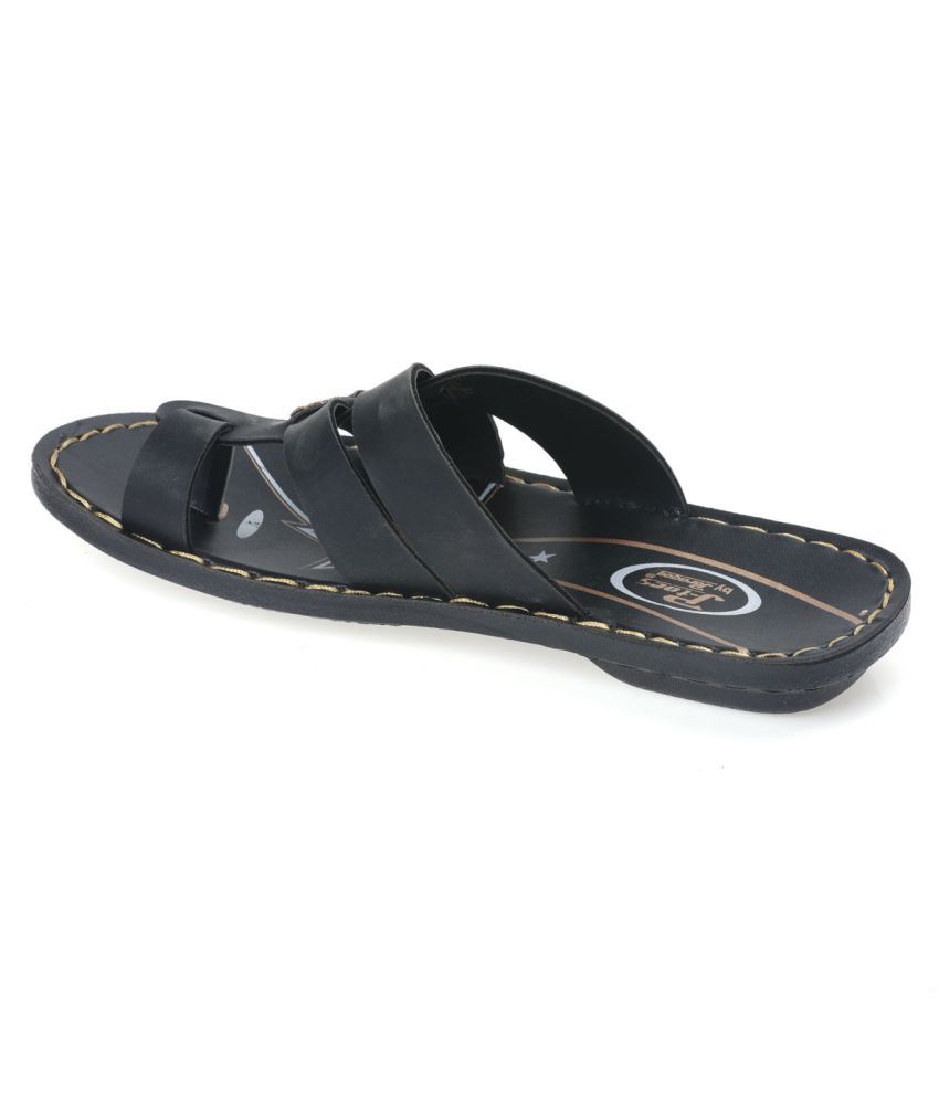 one toe sandals