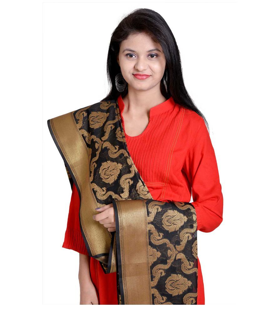 churidar with banarasi dupatta