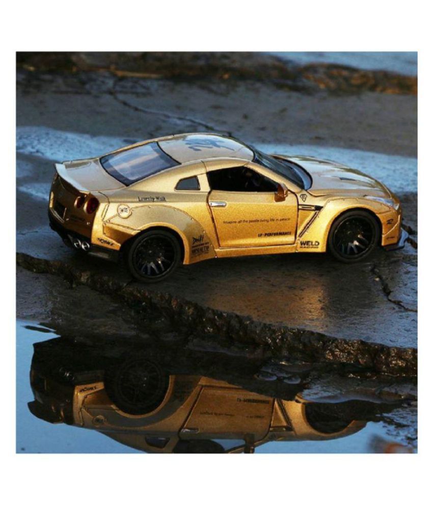 Emob Golden 132 Die Cast Metal Body Mini Auto Luxury Car Toy With