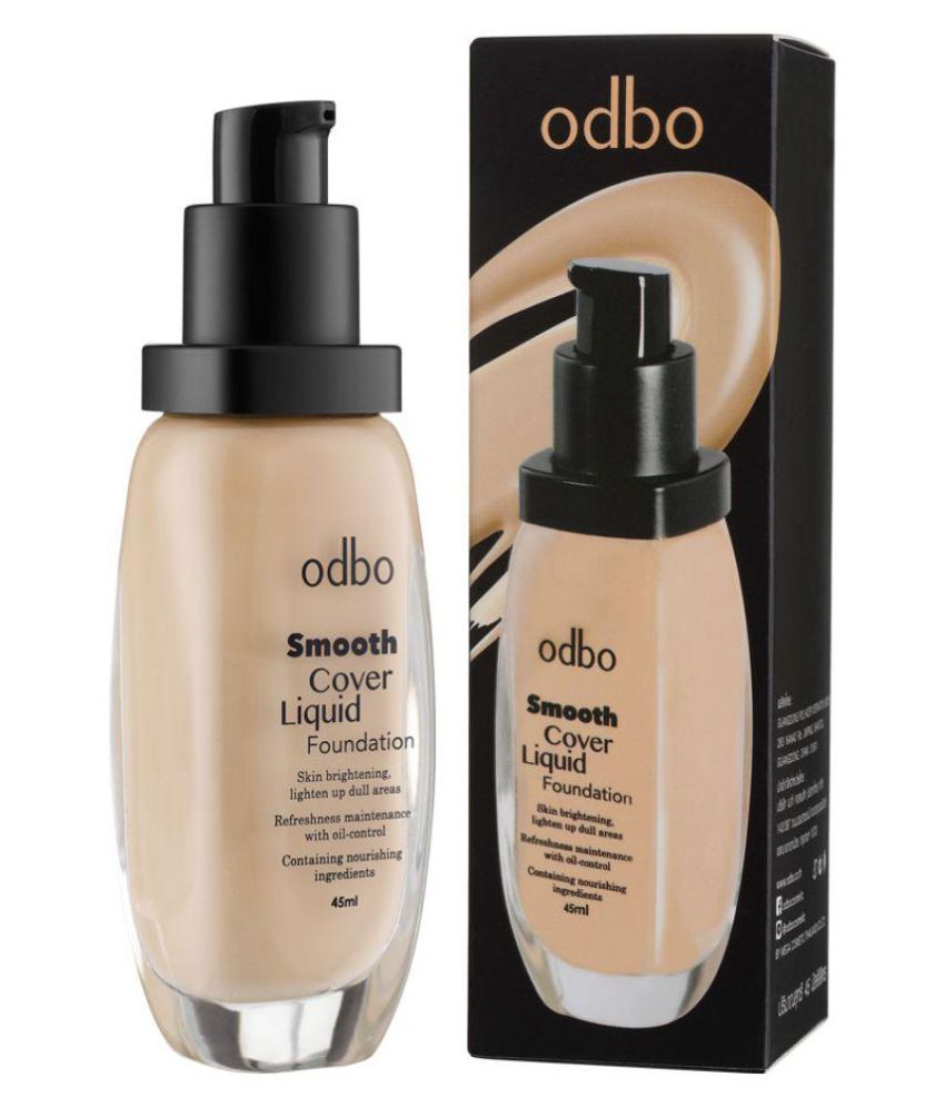 white liquid foundation