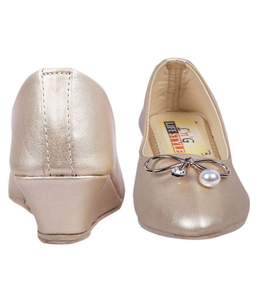 slip on ballerinas