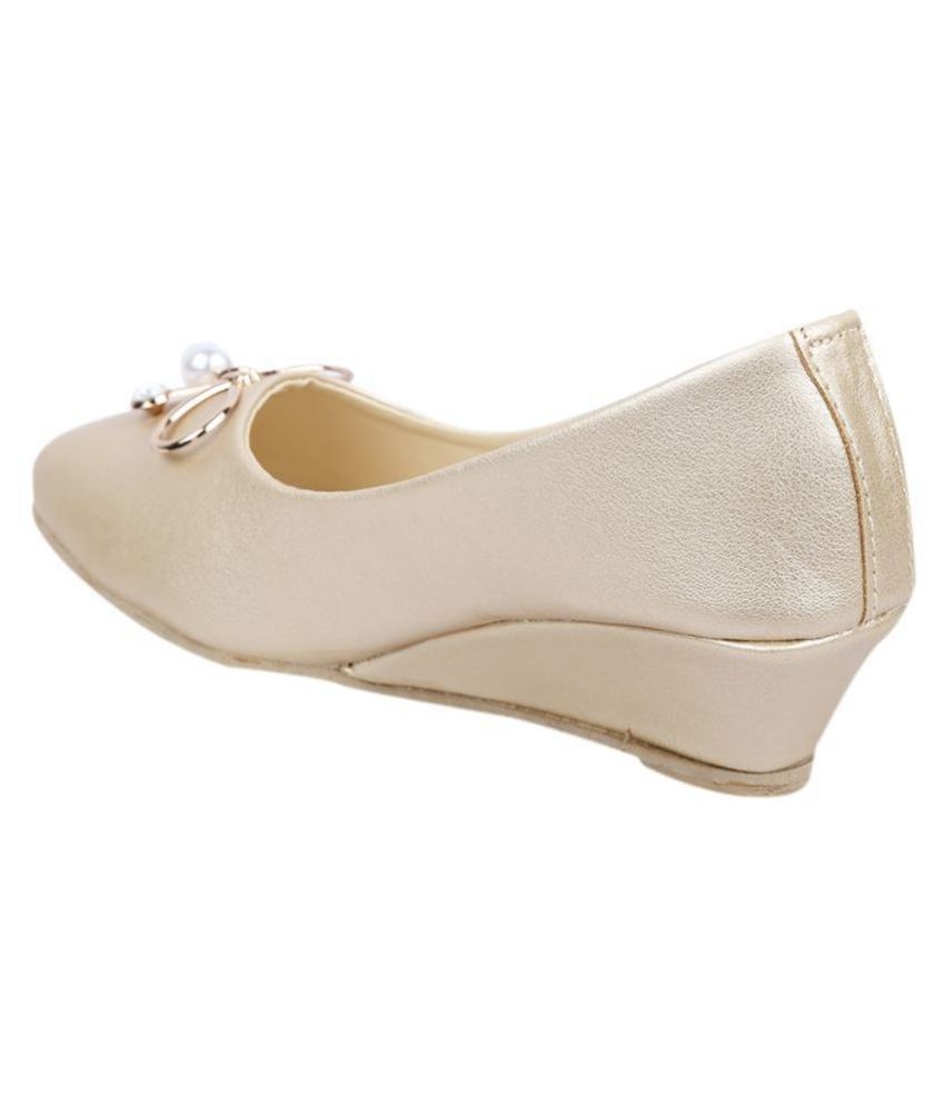 slip on ballerinas