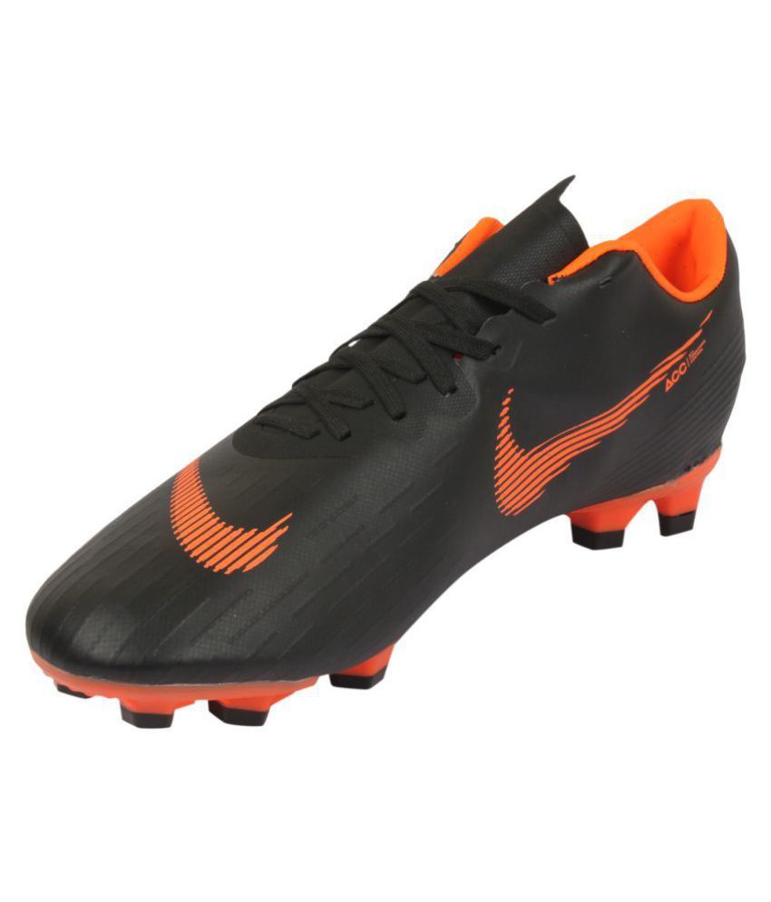 nike phantom vnm club fg