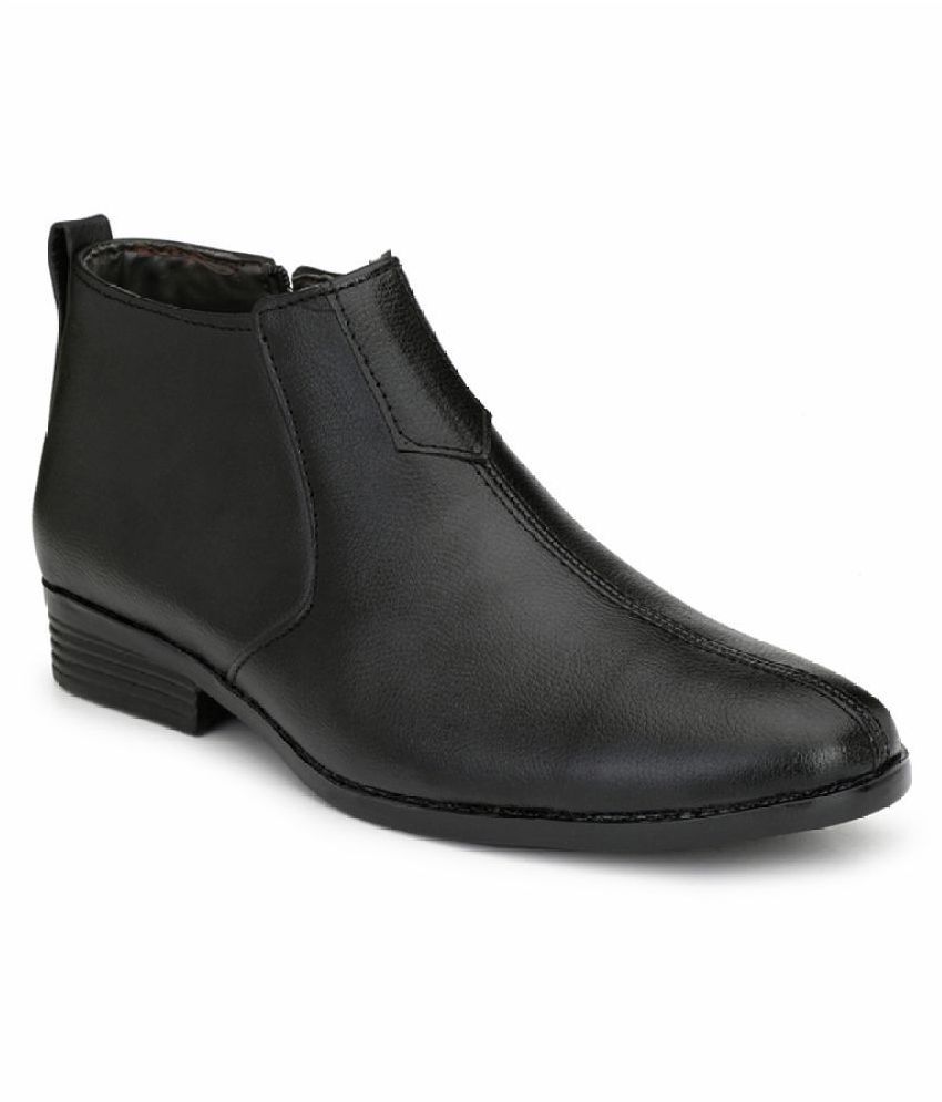 mactree black boots